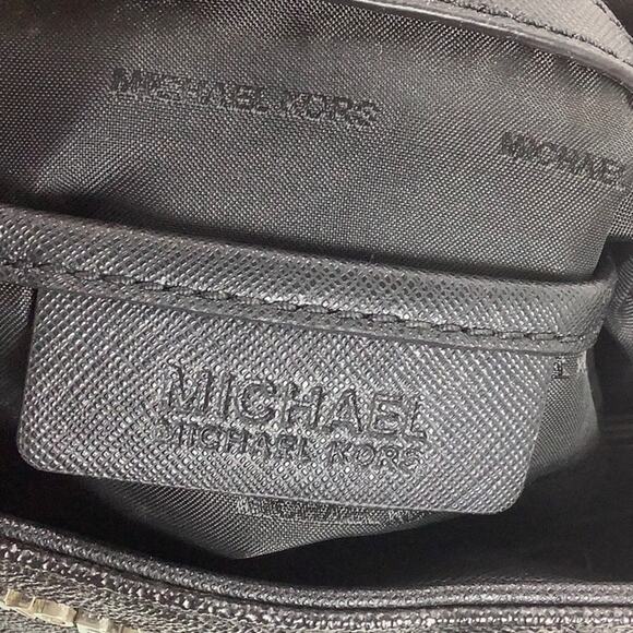 Michael Kors Morgan coated signature print Travel Tote zippered purse & dust bag - Picture 4 of 16